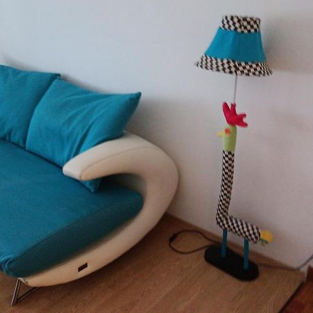 Arts Room Jasmina With Sea View Bikers And Pets Are Welcome Starigrad Paklenica Exterior foto